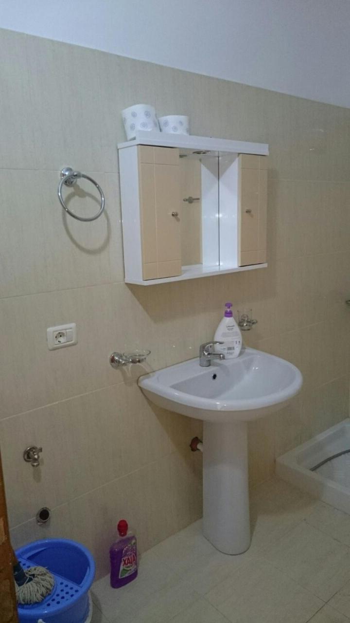 Al Mare Rooms Sarandë Eksteriør billede