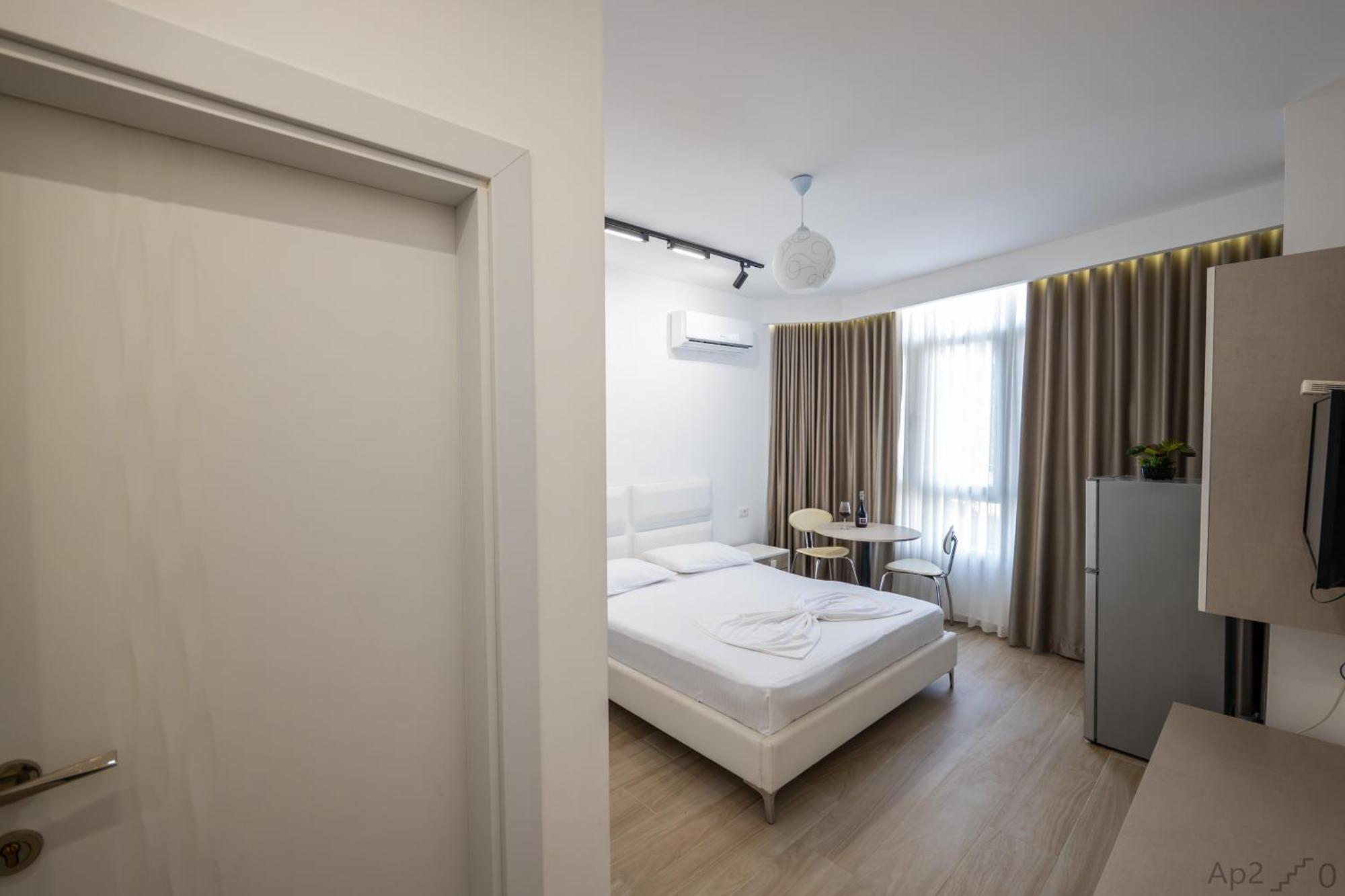 Al Mare Rooms Sarandë Eksteriør billede
