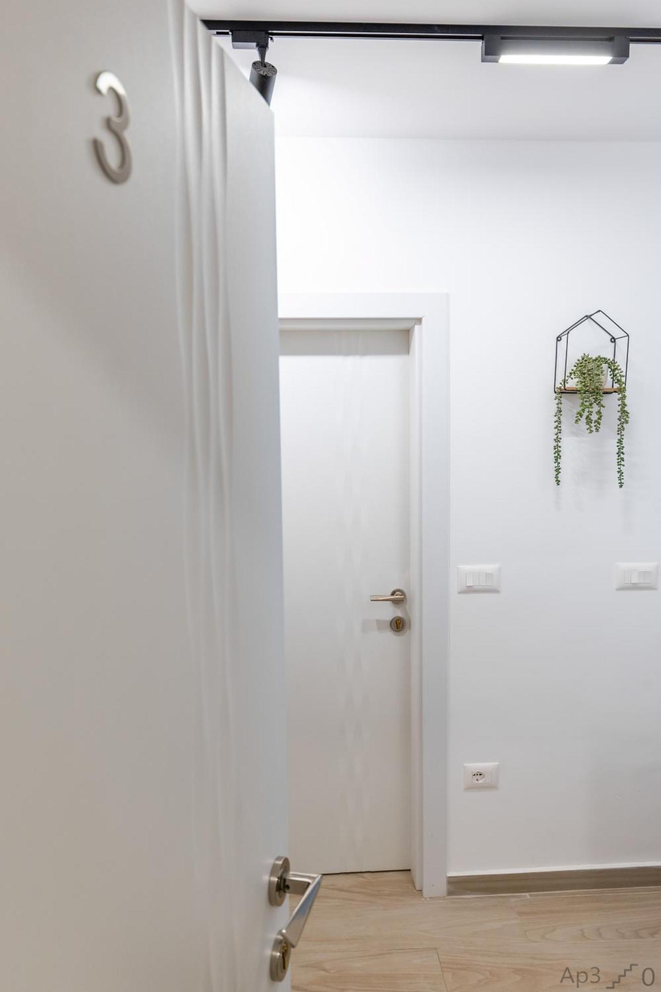 Al Mare Rooms Sarandë Eksteriør billede