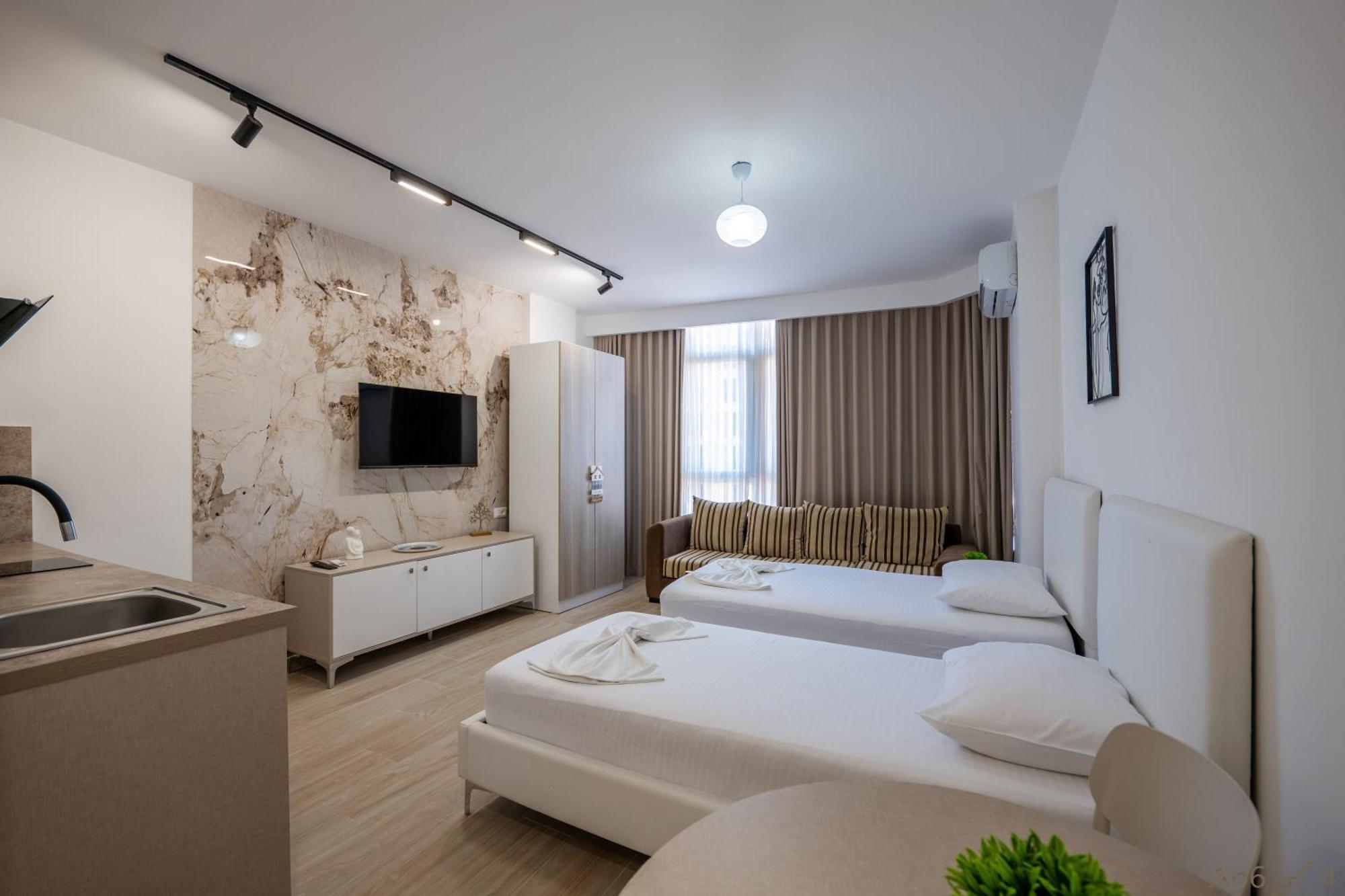 Al Mare Rooms Sarandë Eksteriør billede